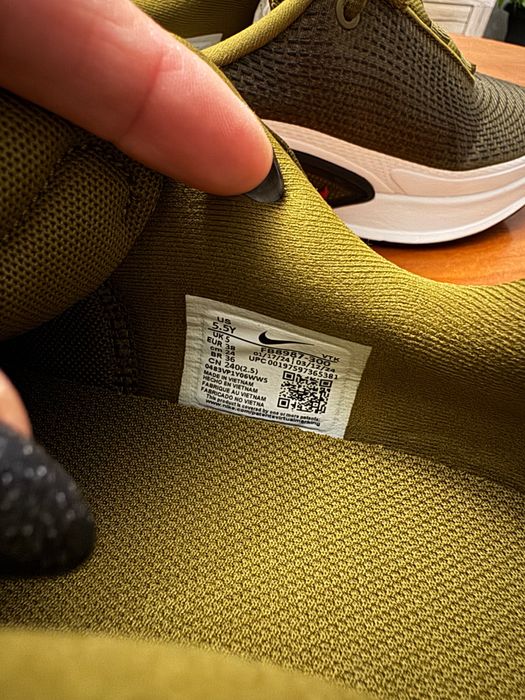 Оригинални маратонки Nike air max