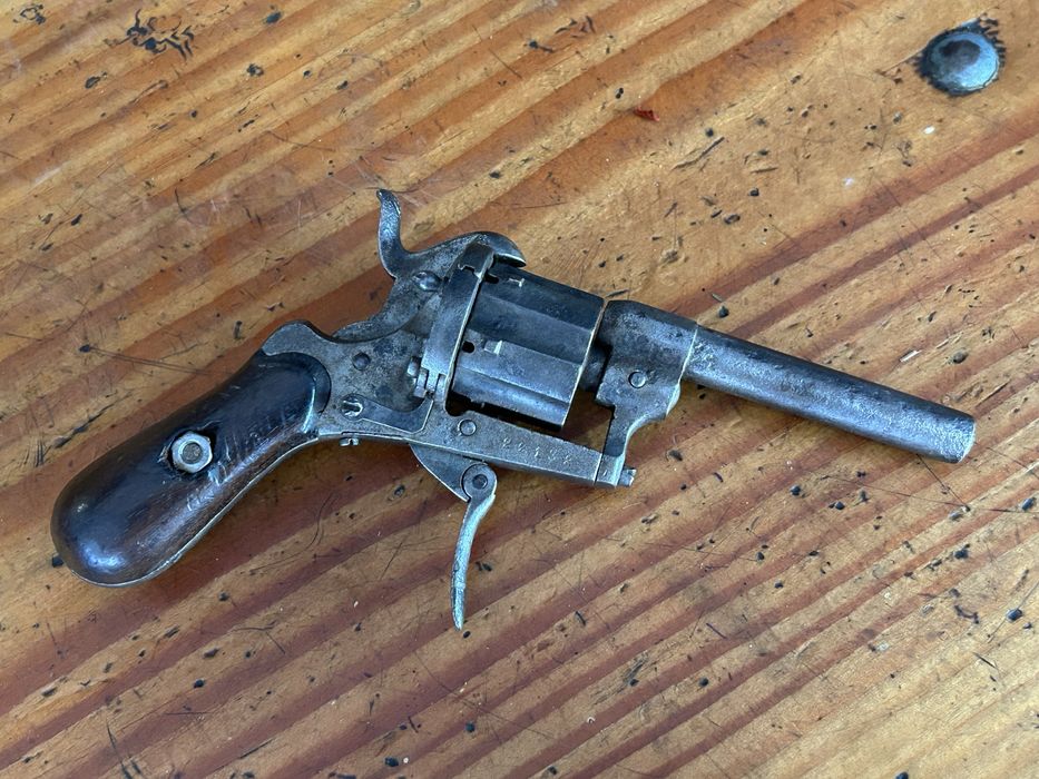 Страри капсулни щифтови кремъчни