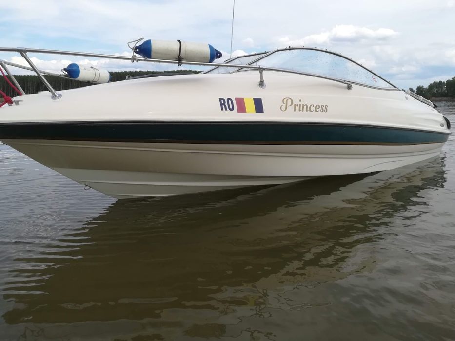 Șalupă Bayliner Capri model 2052 LS