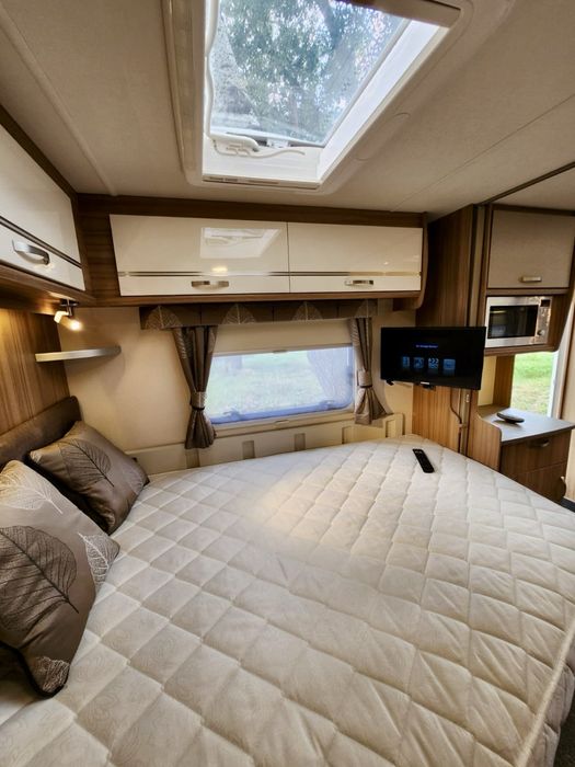 Inchiriez rulota camping deosebita