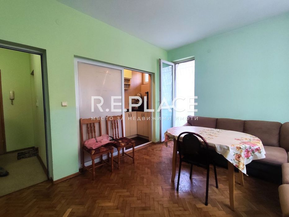 Продава се Тристаен апартамент в Варна, Зимно кино Тракия - 83 кв.м за 1106 €/кв.м - Снимка #1