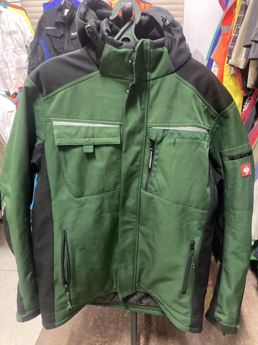 Качественные Комбинезоны, Рабочие брюки, Халаты. Европа