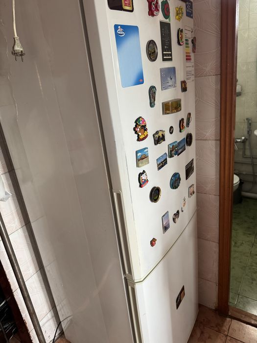 Продам холодильник самсунг