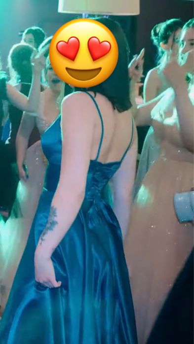 НАЙ-НИСКА ЦЕНА! Сатенена бална рокля цвят есмералд