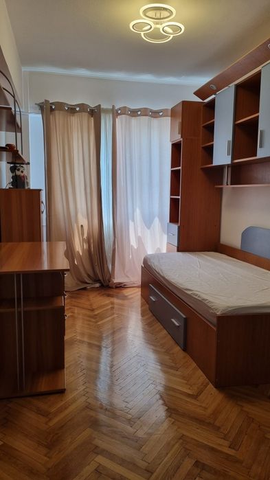 Se inchiriaza doar pe teren lung cu contract de închiriere