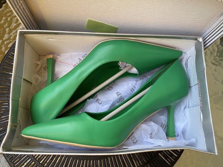 Нови обувки с ток - 37 номер