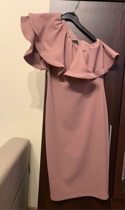 Rochie XS roz pudra Ramona Badescu