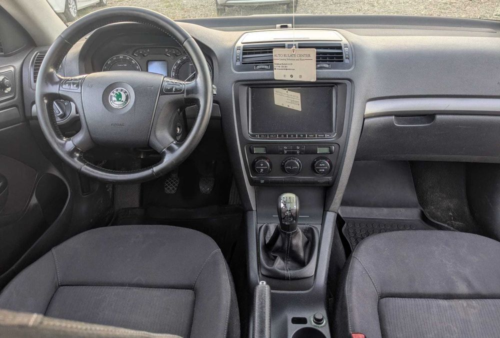SKODA Octavia 2004 — imagine 3