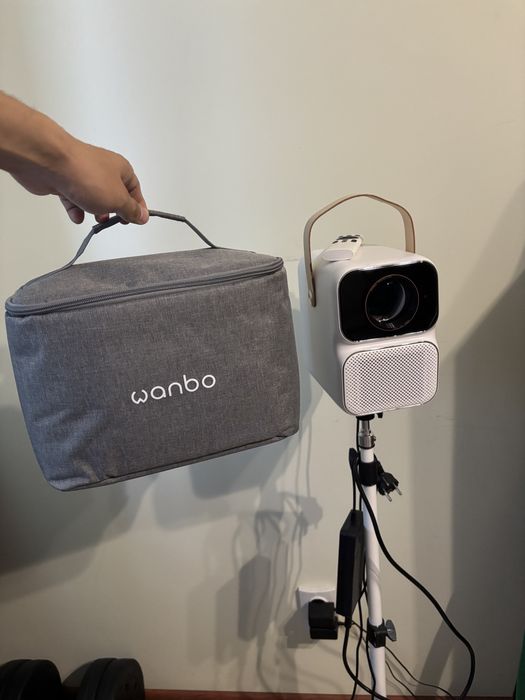 Продам проектор wando