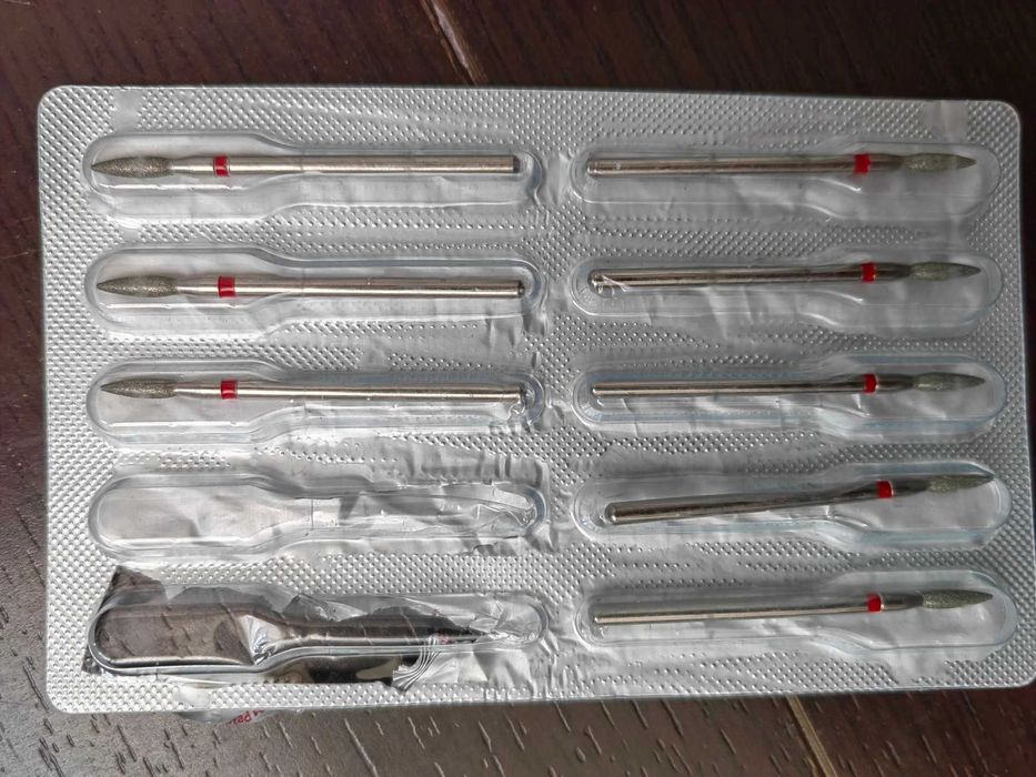 Bit Flacara cu varf tesit – 2.1 mm (set 8 buc)  2 × Forfecuta profesionala Staleks PRO Exclusive SX-22/2 Magnolia  Pusher Staleks Pro Expert 100/3