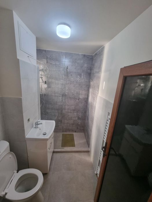 Inchiriez apartament 3 camere Cluj-Napoca, cartier Gruia
