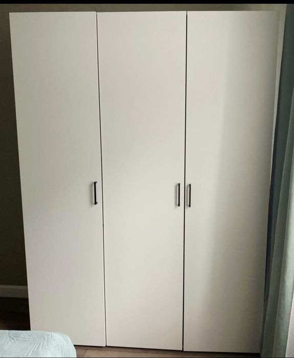 Шкаф для одежды новый