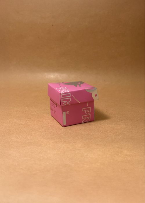 Cutie din doze Red Bull