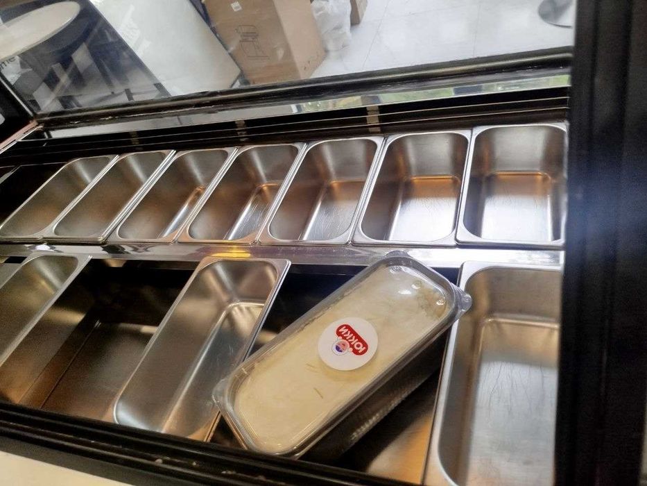 Холодильник для шариковой мороженного/Витрина холодильник продается