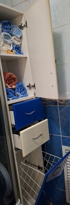 Продам пенал в ванную.