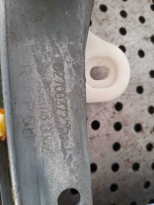Macara manuala dreapta spate renault clio 4 827003722r