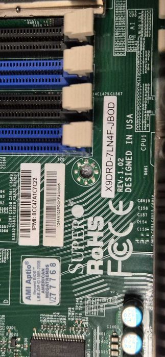 Placa baza Supermicro X9DRD-7LN4F-JBOD