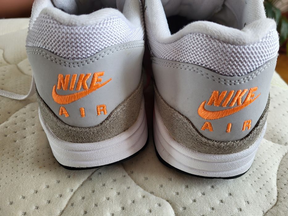 Маратонки Nike air