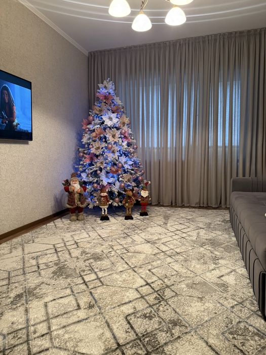 Елка новогодняя 210 см