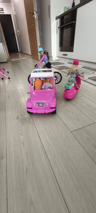 Барбита с кола,мотор и колело