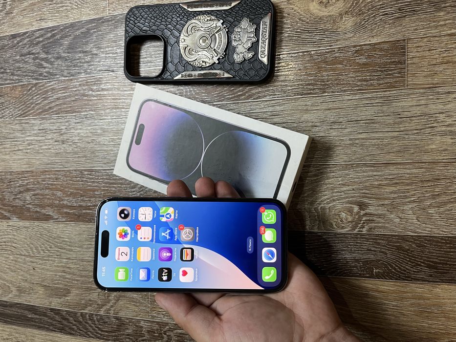 Продам телефон Айфон 14 Pro 256Gb