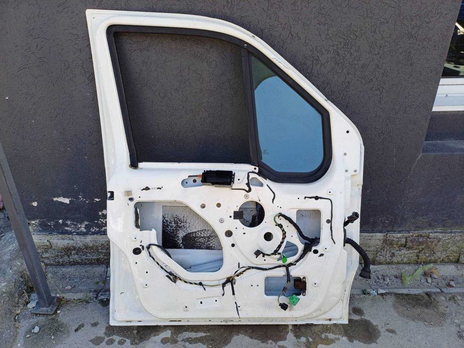 врата предна лява Ford Tourneo Connect 2001-2010 г. #1005V