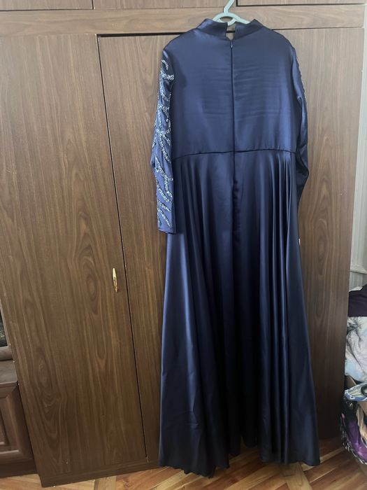 Темно синия алатье