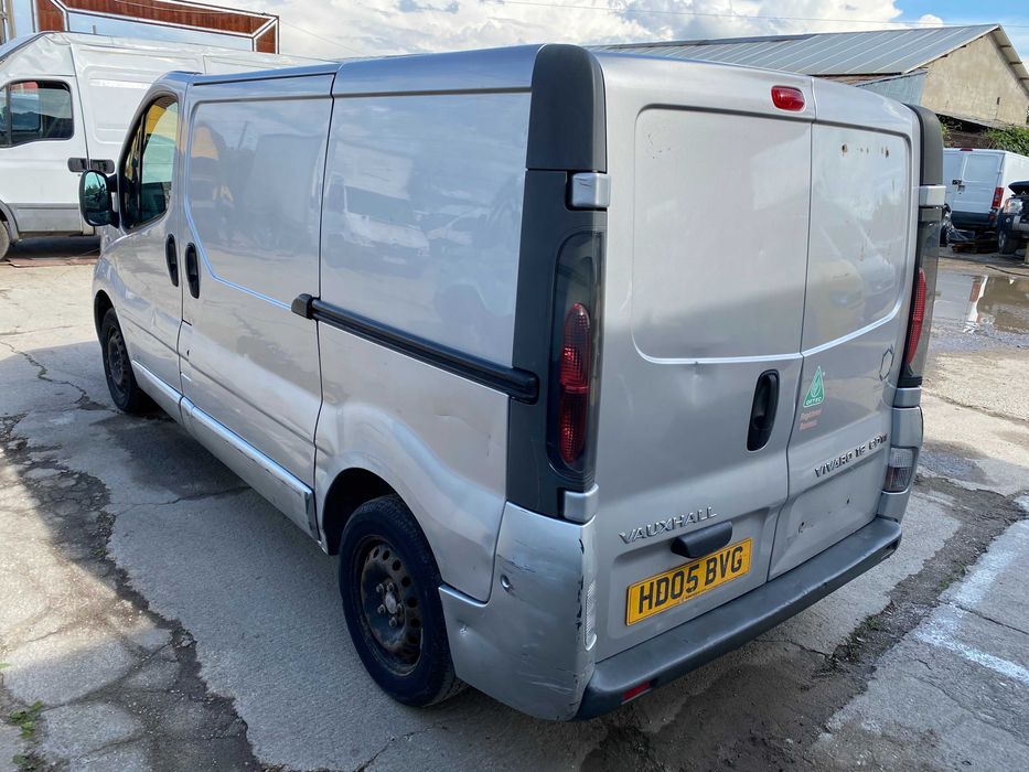 DEZMEMBREZ PIESE Opel VIVARO 1.9 DTI 74 KW 101 cp 6+1 trepte tip F9Q 2005 import ANGLIA Renault TRAFIC