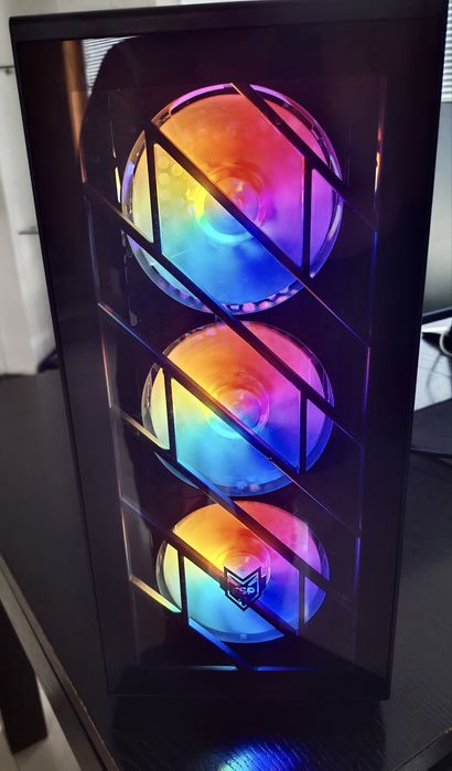Продавам: Gaming PC RTX 3050 + Ryzen 5 5500 + Acer KG242Y 180Hz