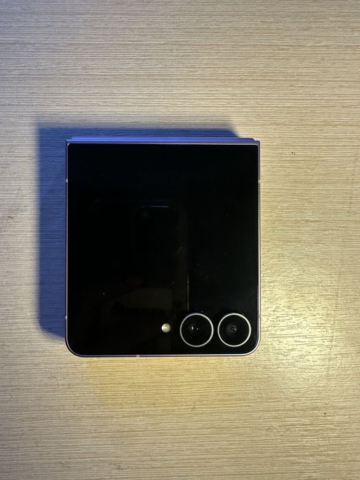 Samsung Galaxy Z Flip8 512GB