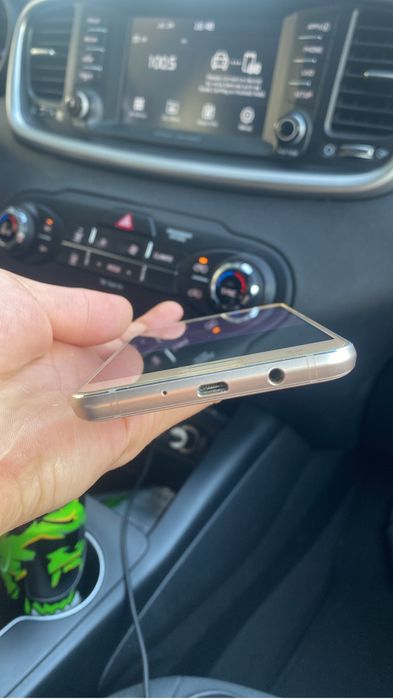 Саумуснг Galaxy J5 (2016)