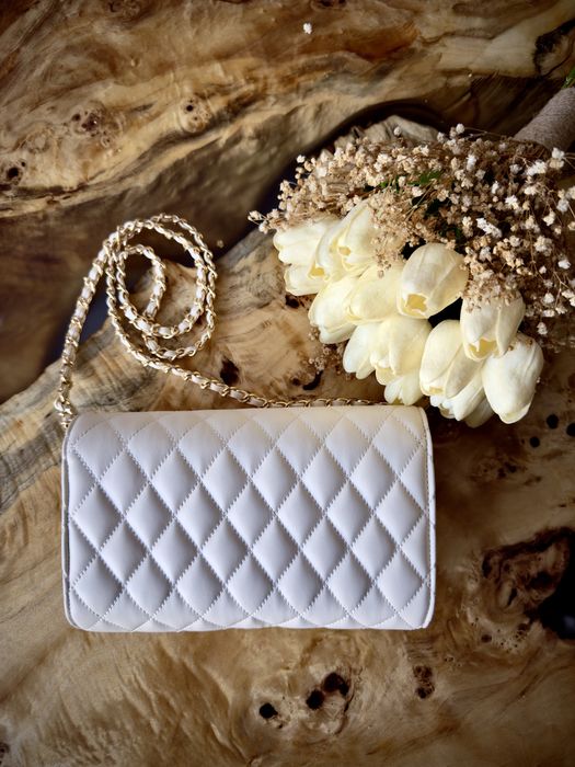 Клъч/ чанта капитонирана кожа Chanel