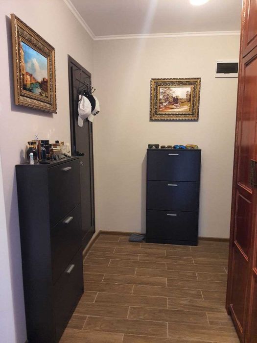 Продава се Двустаен апартамент в София, Разсадника - 69 кв.м за 2508 €/кв.м - Снимка #11