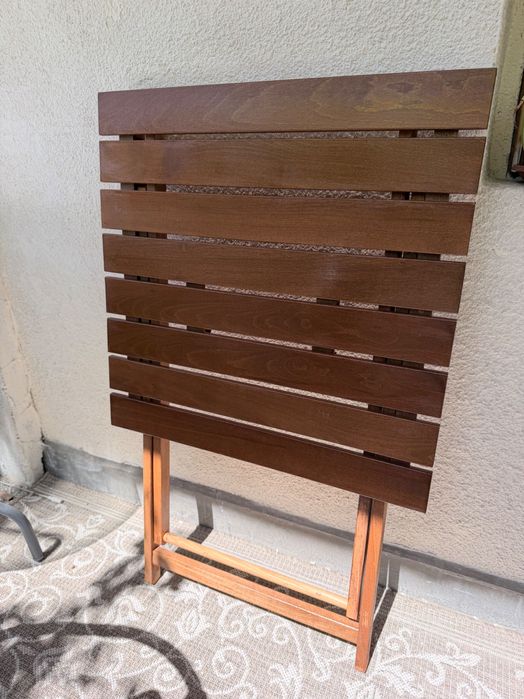 Нова дървена сгъваема маса