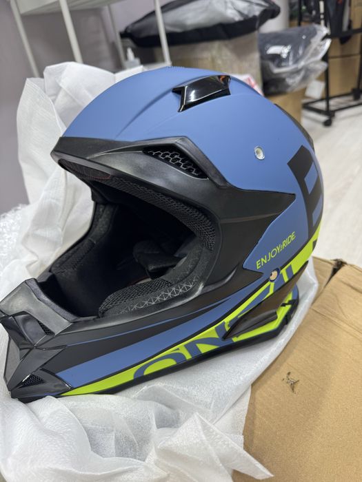 Мотошлем кроссовый, шлем эндуро