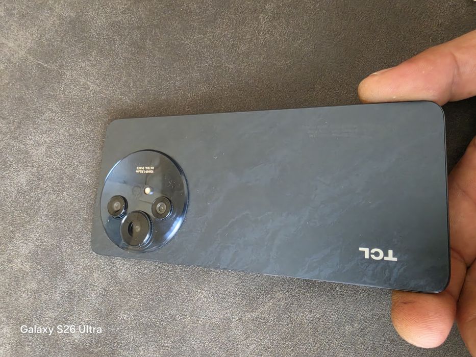 TCL 50 NXTPAPER 256gb.