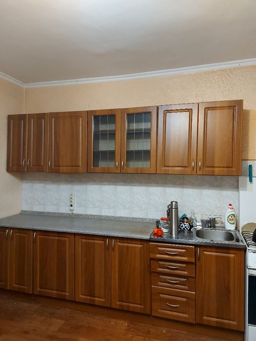 Кухонная мебель. Шкаф. Столешница.