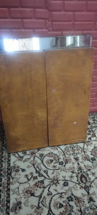 Продам срочно зеркало  дуб