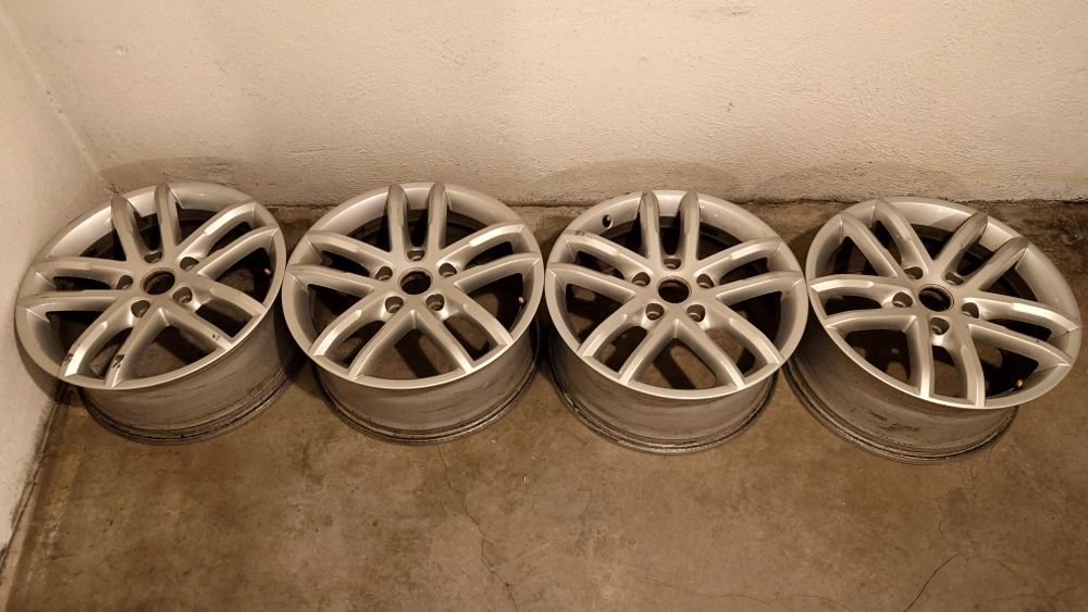 VW "Yukon" 8J18, 5х130, ET53, централен отвор 71.5мм (4 бр.)