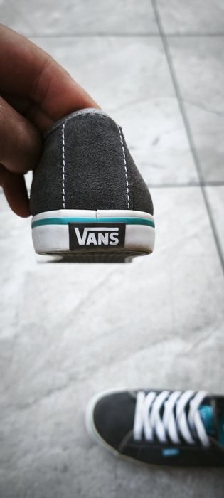 Vand pantofi Vans