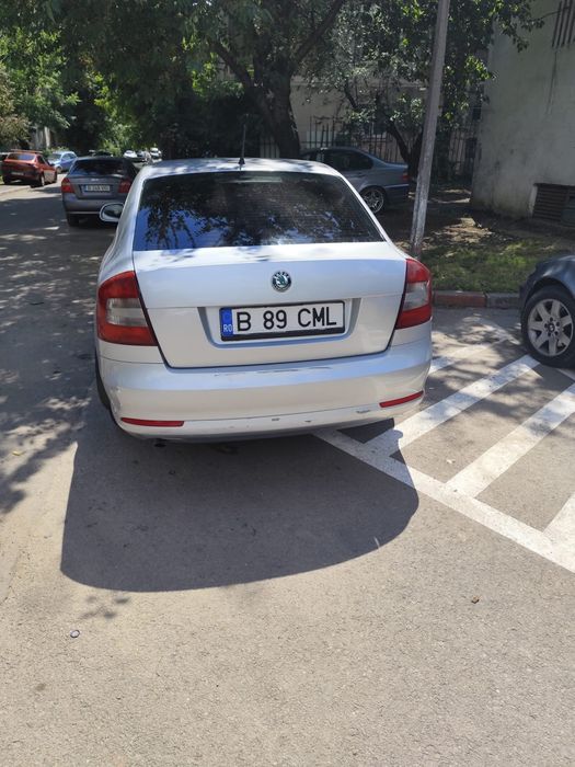 SKODA Octavia 2012 — imagine 2