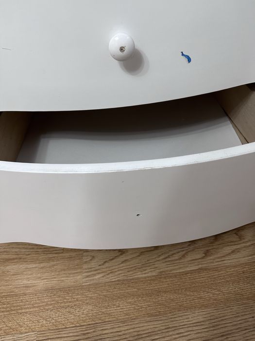 Продается комод белый