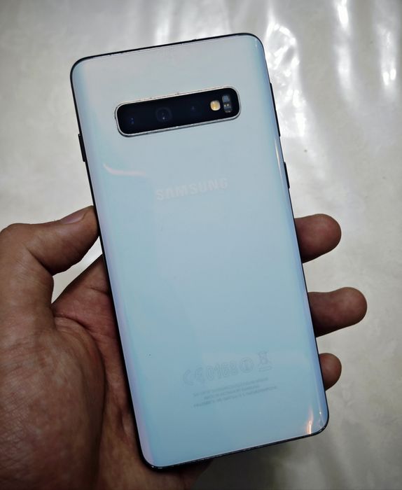 Samsung S10,128gb