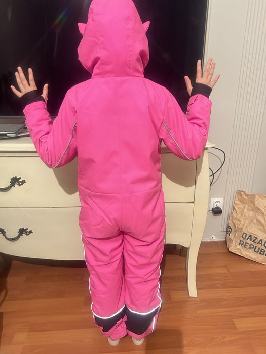 Комбинезон на девочку на 6-7 лет