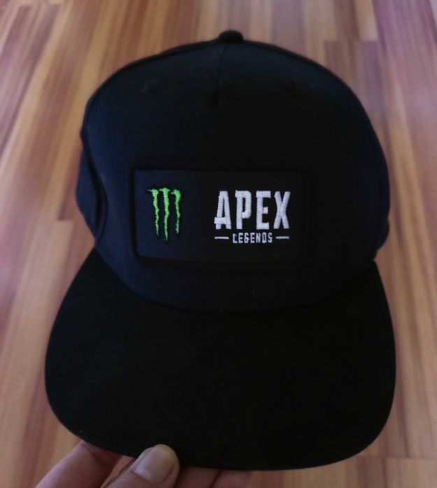 Шапка Monster черна