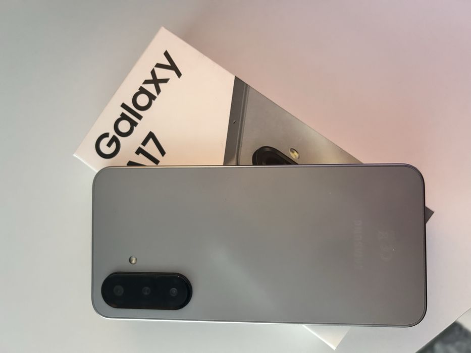Samsung a17 128/4 gb НОВ!