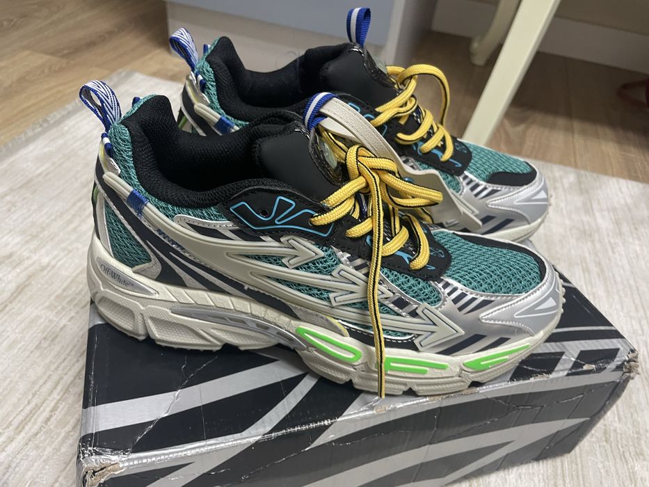 Кросовки off white