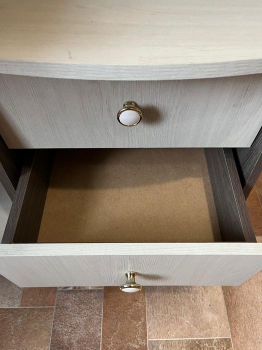 Продаю компьютерный стол