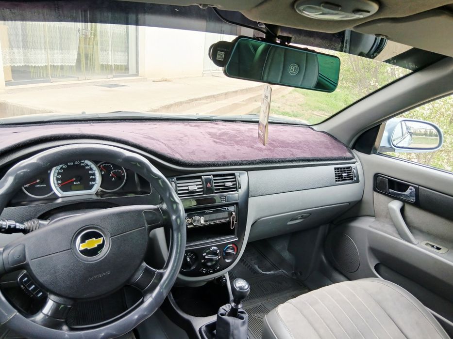 Шевролет лассети сотилади