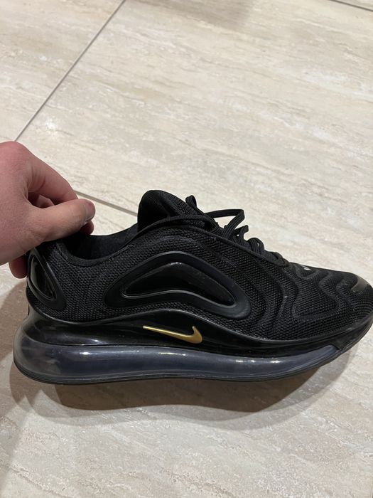 Vand adidasi nike airmax 720